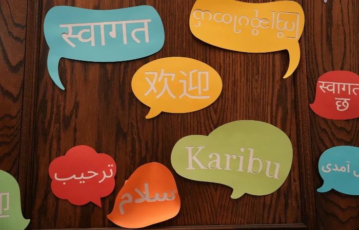 speech bubbles with text in diffeerent languages